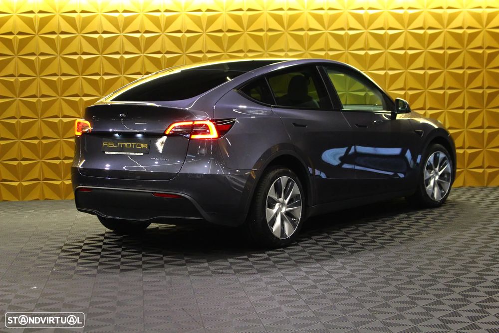 Tesla Model Y Long Range Tração Integral - 11