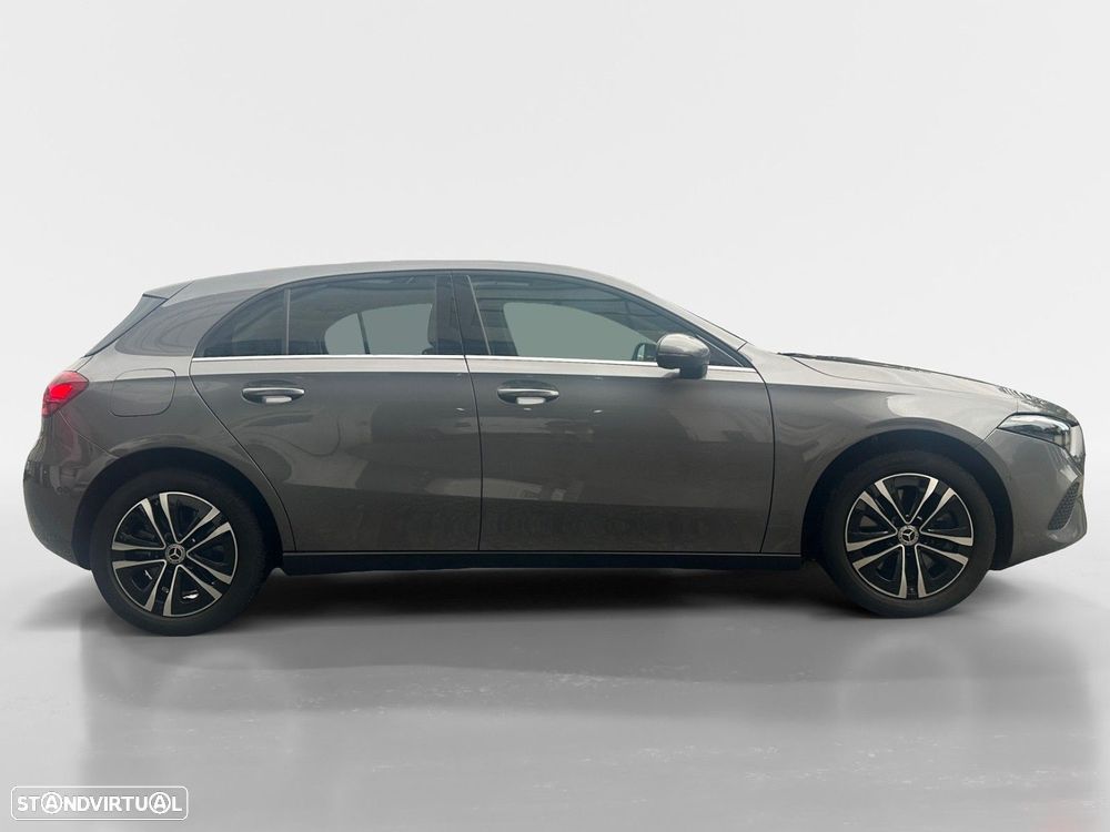 Mercedes-Benz A 250 e - 6