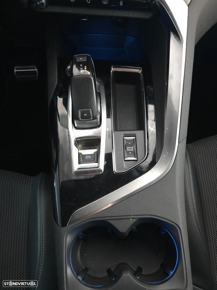 Peugeot 5008 1.5 BlueHDi GT EAT8 - 8