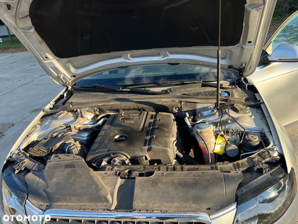 Audi A4 Limousine - 13