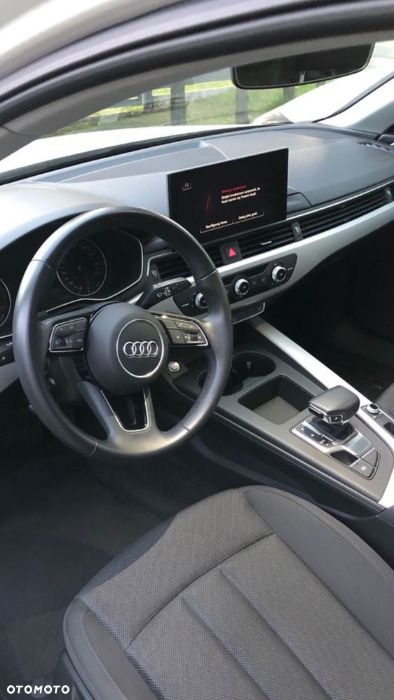 Audi A4 Limousine - 7