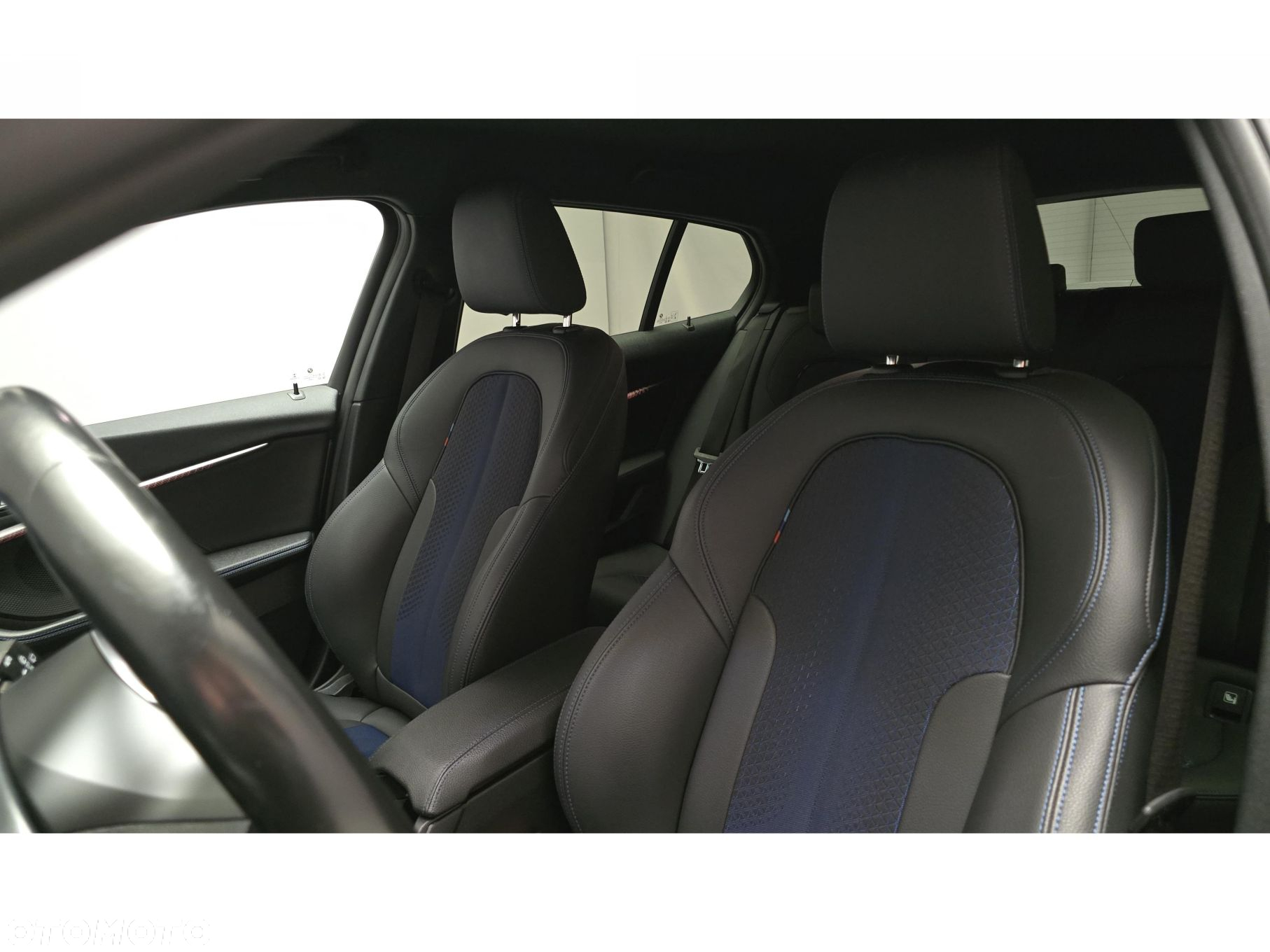 BMW Seria 1 - 18