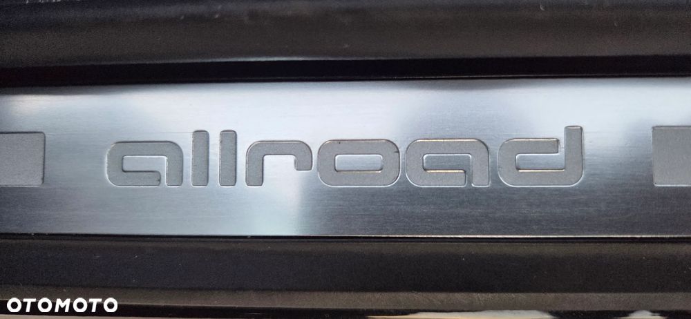 Audi A6 Allroad 45 TDI S tronic - 17