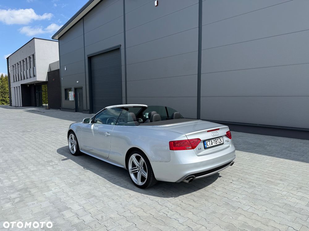 Audi A5 Cabrio - 5