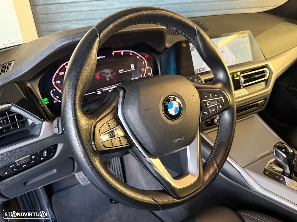 BMW 320 e Line Sport Auto - 4