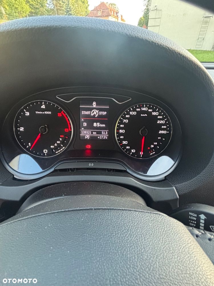 Audi A3 Sportback 1.6 TDI Attraction - 15