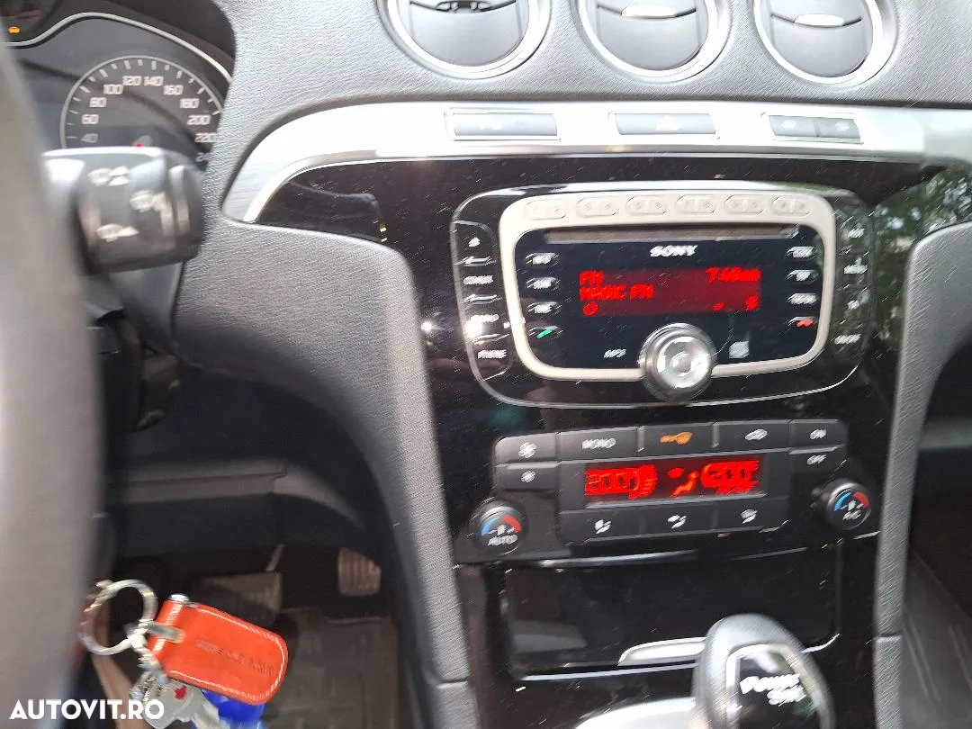 Ford S-Max 2.0 TDCi Powershift Titanium - 13