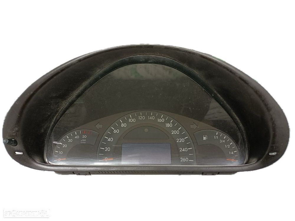 Quadrante Mercedes-Benz C-Class (W203) - 1