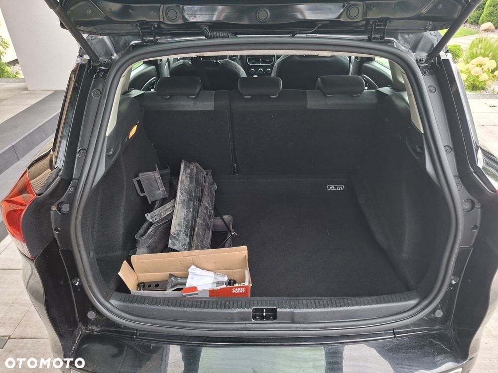 Renault Clio - 12