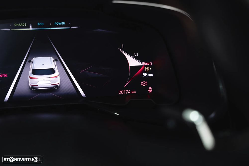 DS DS7 Crossback E-Tense Performance Line EAT8 - 27