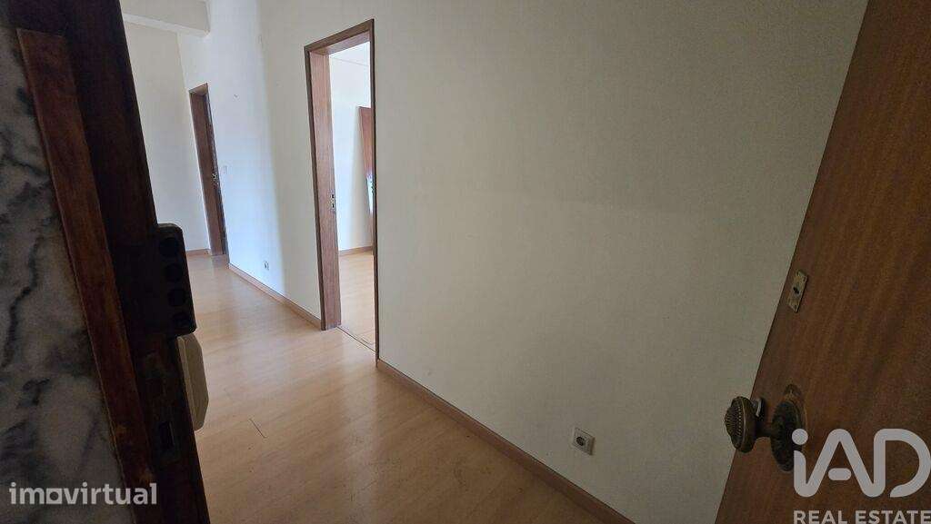 Apartamento T2 em Amora de 71,21 m2 - Grande imagem: 3/17