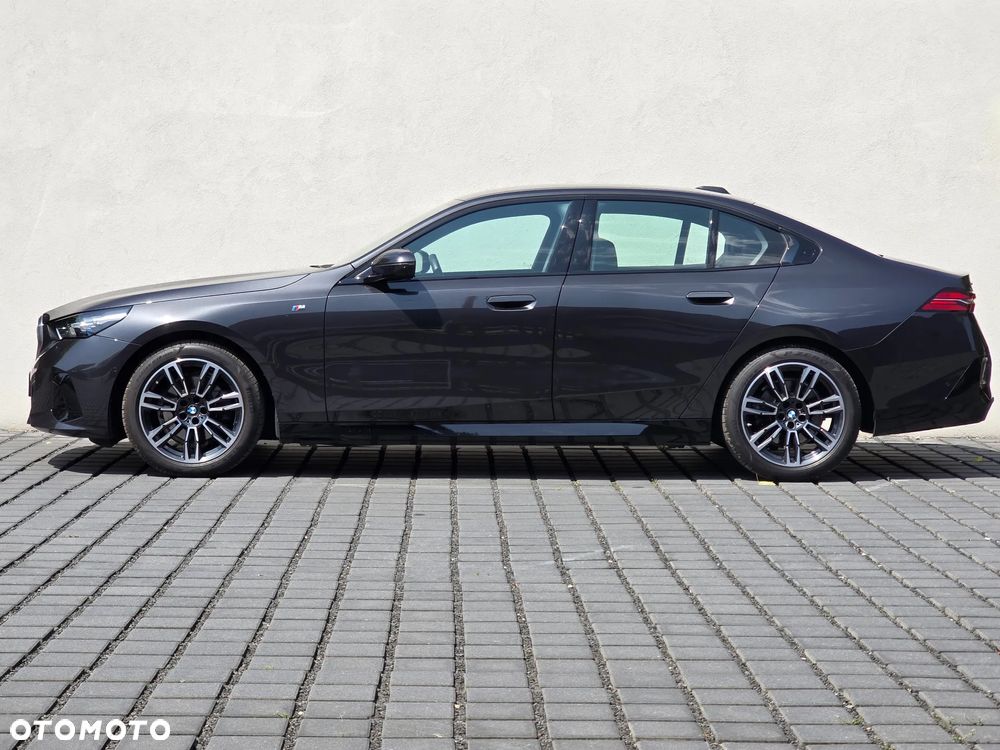 BMW Seria 5 520d xDrive - 5