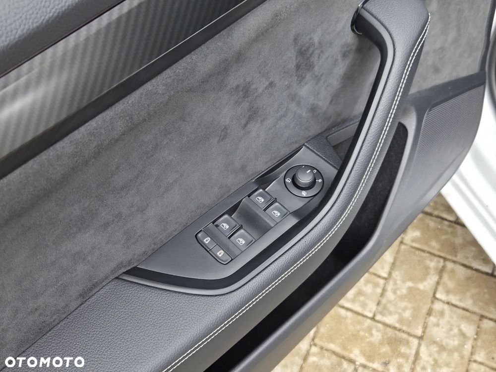 Skoda Superb 2.0 TSI 4x4 Sportline DSG - 22