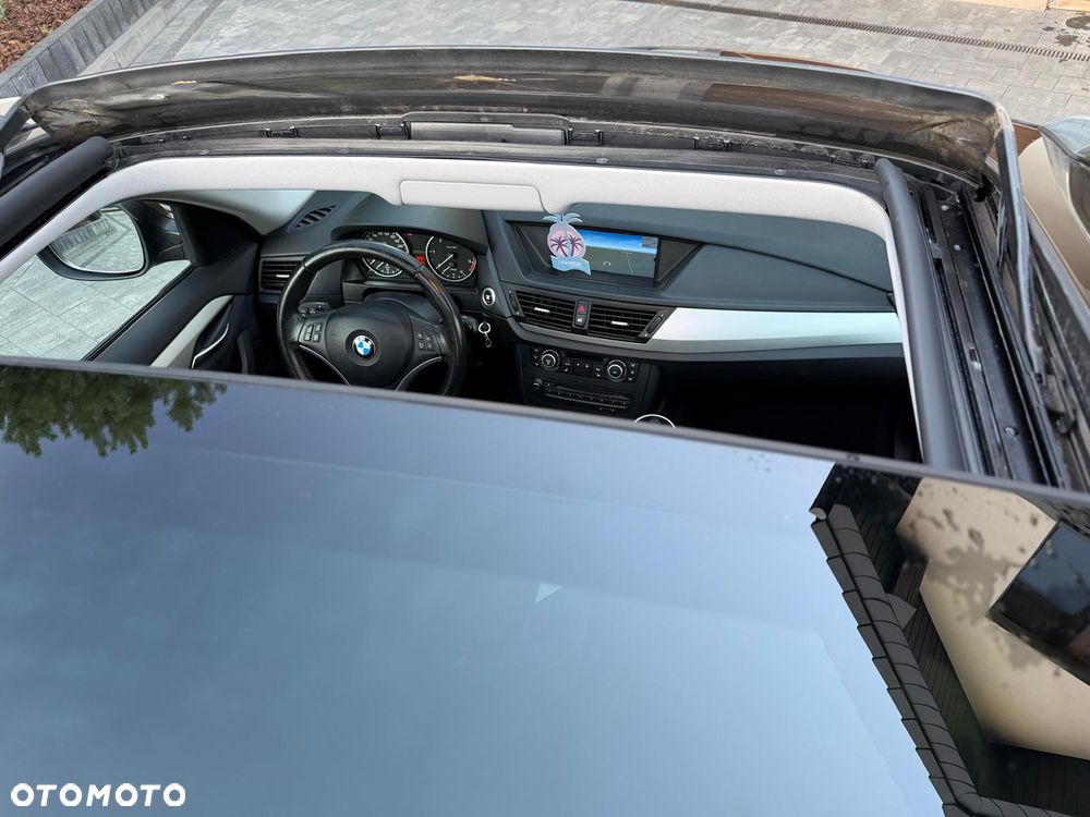 BMW X1 sDrive20d - 17