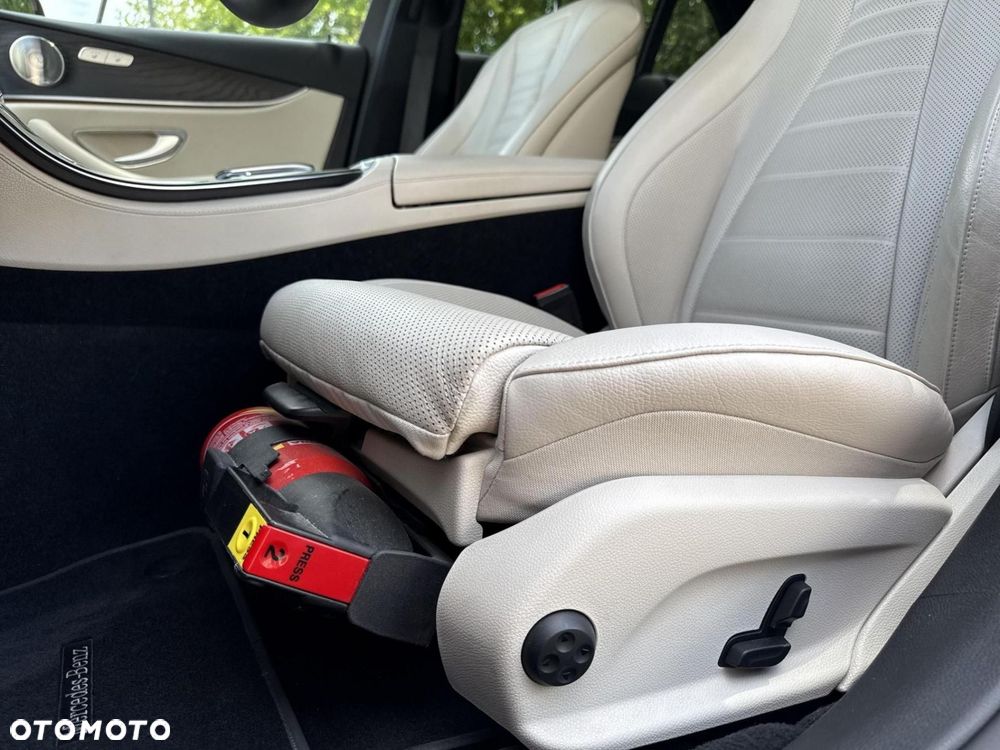 Mercedes-Benz Klasa E - 10