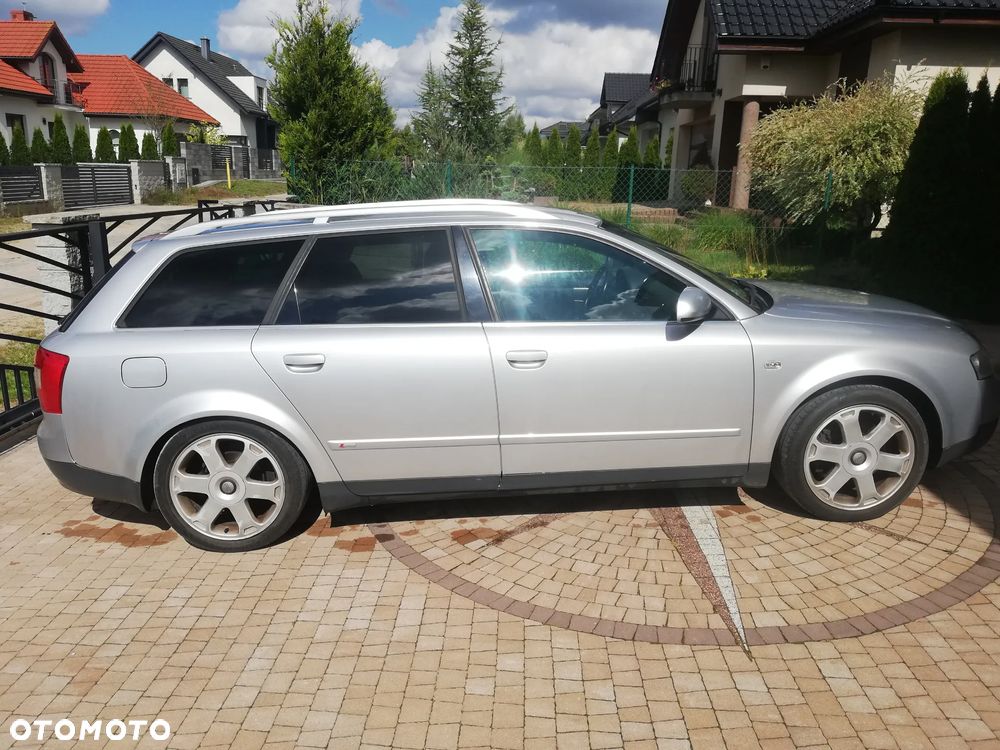 Audi A4 Avant 1.8T - 10