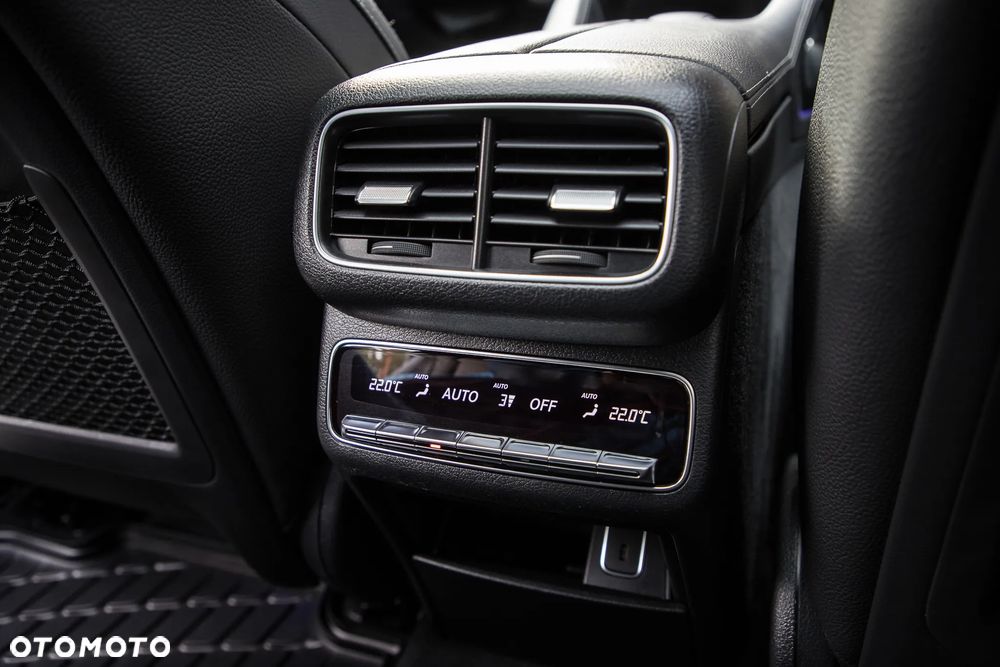 Mercedes-Benz GLE 400 d 4-Matic - 29