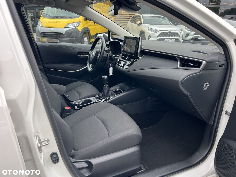 Toyota Corolla - 18