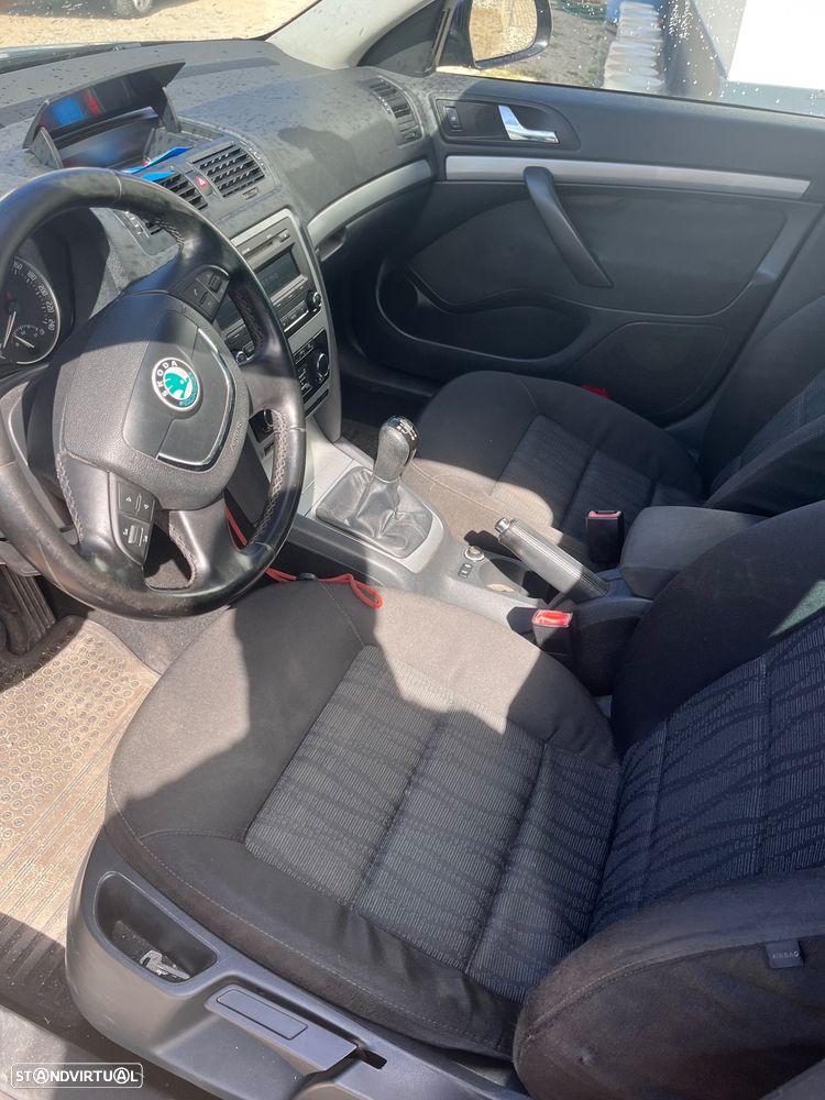 Skoda Octavia Break 1.6 TDi Elegance - 6