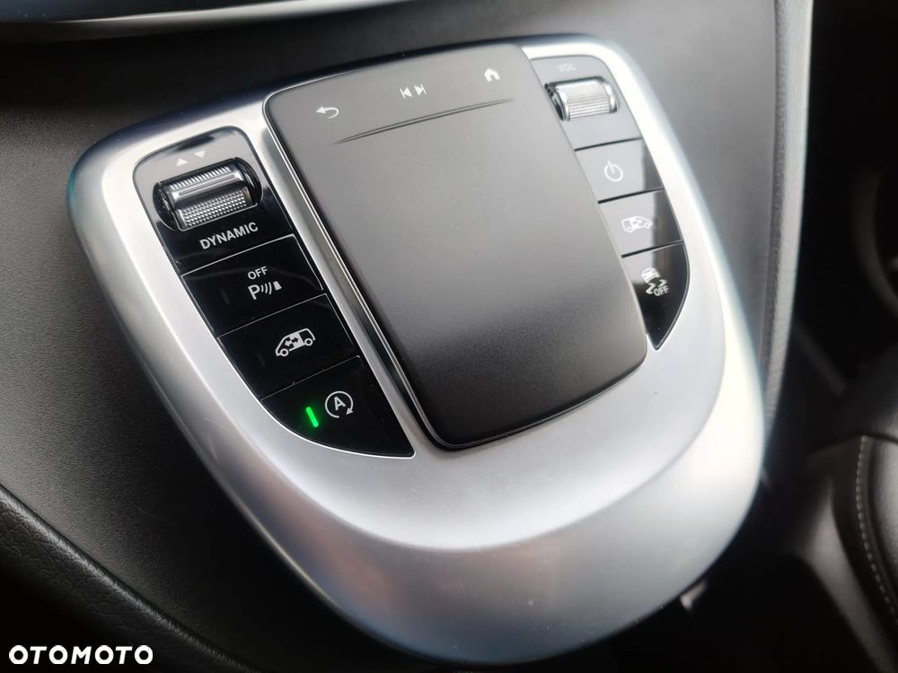 Mercedes-Benz Klasa V 300 d 4-Matic Avantgarde 9G-Tronic (d³ugi) - 27