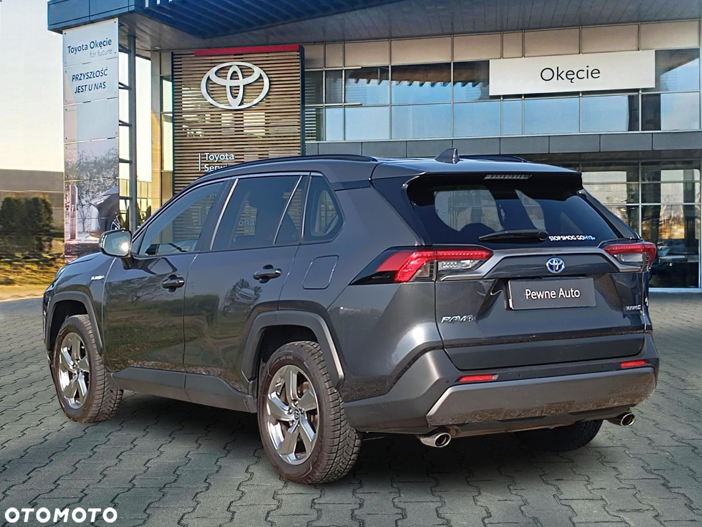 Toyota RAV4 - 4