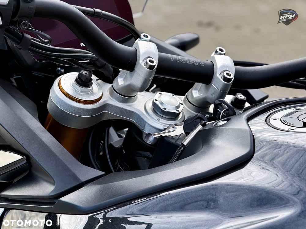 Triumph Tiger - 34