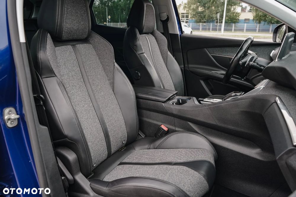 Peugeot 3008 PureTech 130 Stop & Start GPF EAT8 Allure - 25