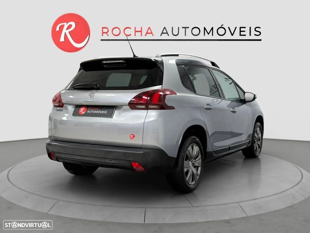 Peugeot 2008 1.2 PureTech Style - 6