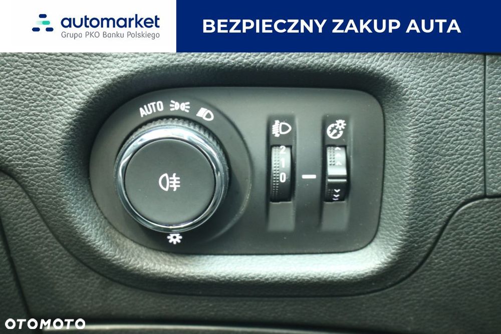 Opel Astra V 1.2 T Edition S&S - 13