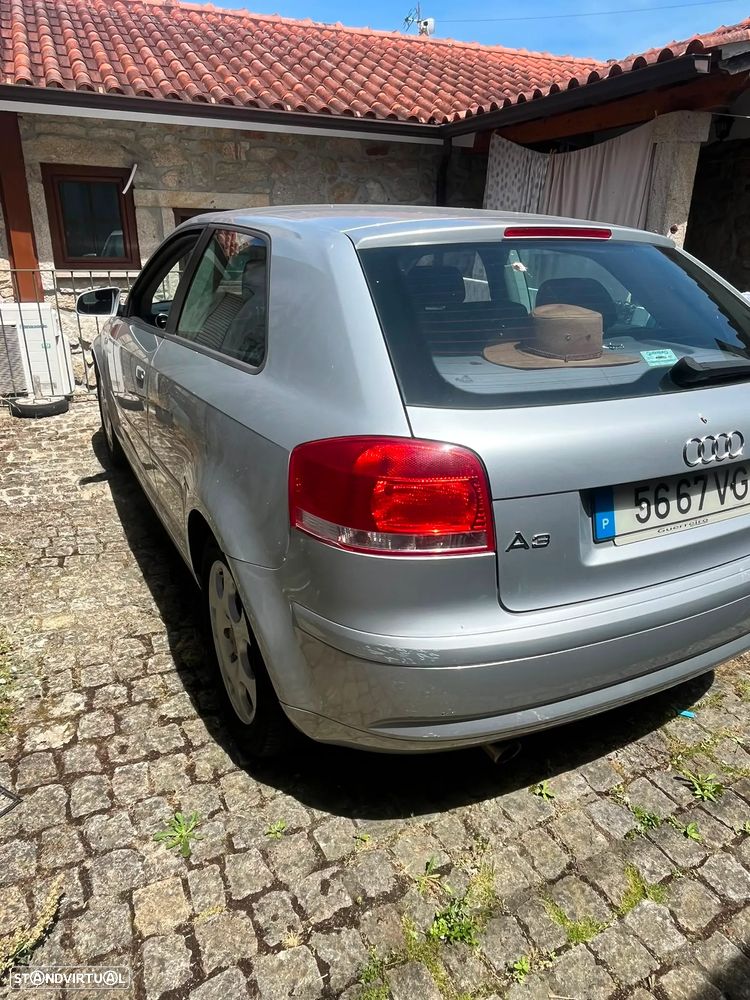 Audi A3 1.6 Ambiente - 7