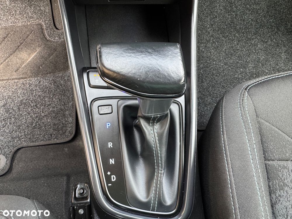 Hyundai Bayon 1.0 T-GDI 48V-Hybrid DCT Connect & Go - 20