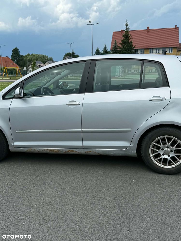 Volkswagen Golf 1.6 FSI Comfortline - 10