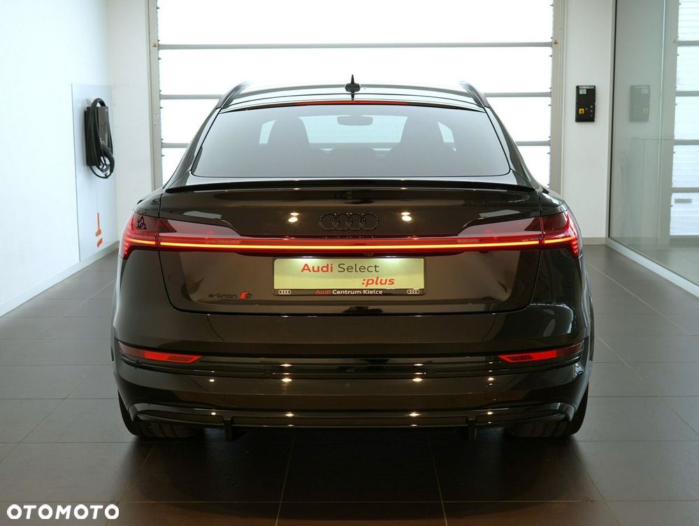 Audi e-tron Sportback - 4