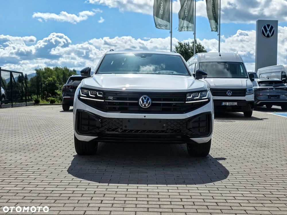 Volkswagen Touareg 3.0 V6 TDI 4Motion R-Line Final Edition - 11