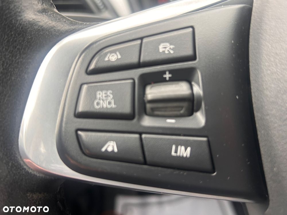 BMW X1 sDrive18d Advantage sport - 11