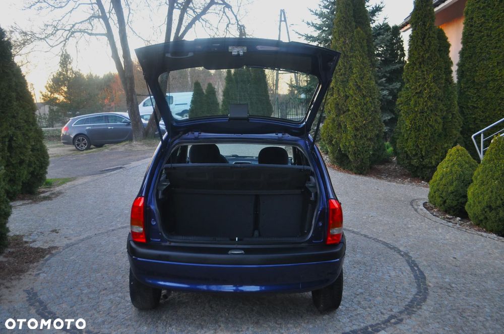 Opel Corsa - 9