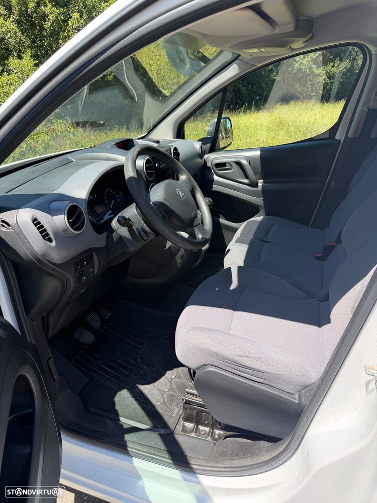 Peugeot Partner 1.6 Hdi Pack Clim - 3 lugares - 21