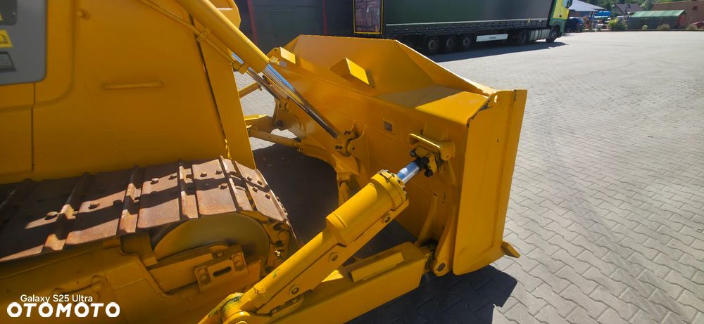 Komatsu D65 PX-12 - 15