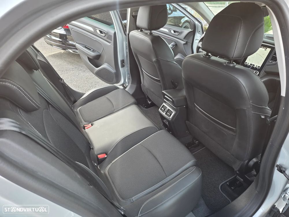 Renault Mégane BLUE dCi 115 INTENS - 25