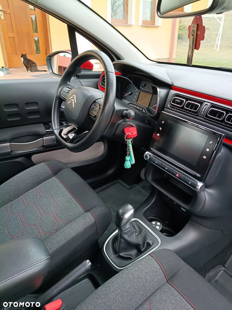 Citroën C3 1.2 PureTech Shine S&S - 13