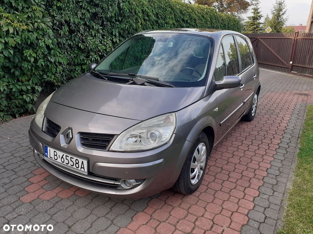 Renault Scenic 1.5 dCi Emotion - 1