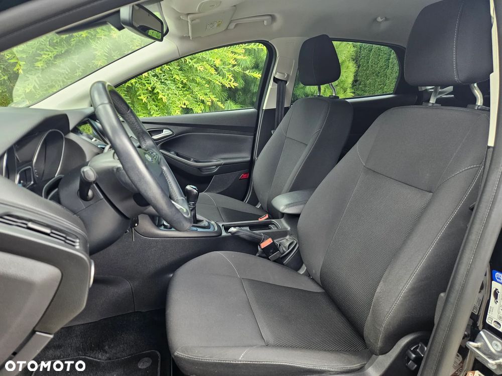 Ford Focus - 21
