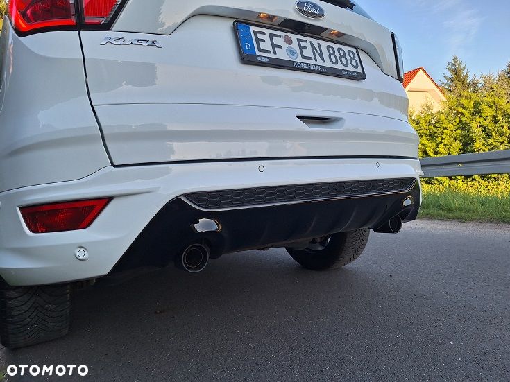 Ford Kuga 2.0 TDCi 2x4 ST-Line - 29