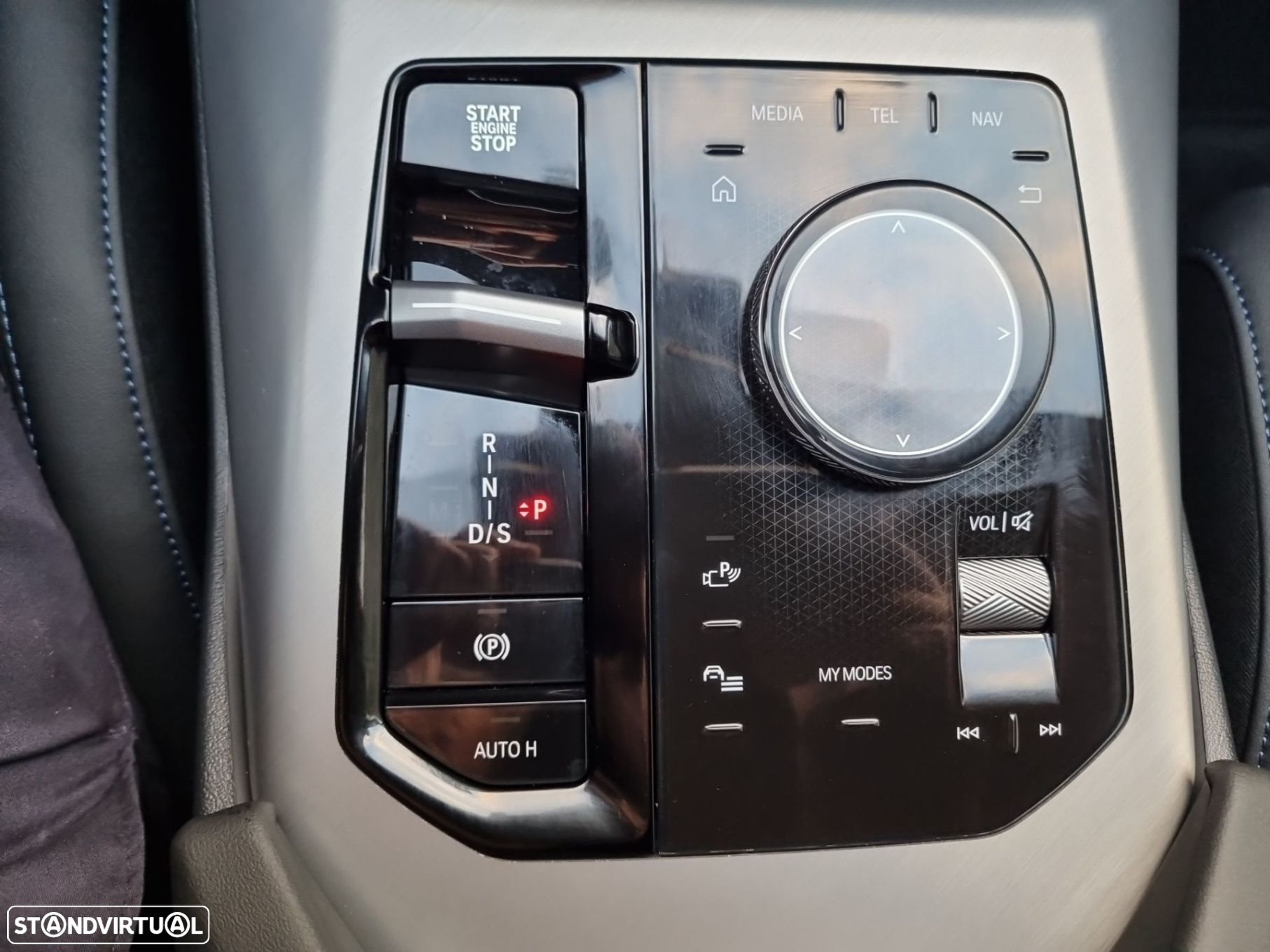 BMW X3 30 e xDrive Pack M Desportivo - 27