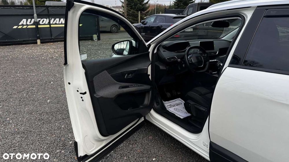 Peugeot 3008 - 13