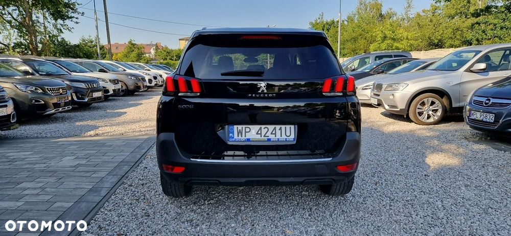 Peugeot 5008 - 6
