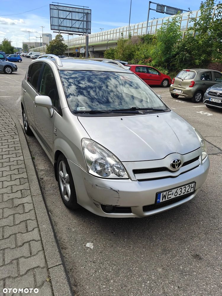 Toyota Corolla Verso 2.2 D-4D Sol Sport - 4
