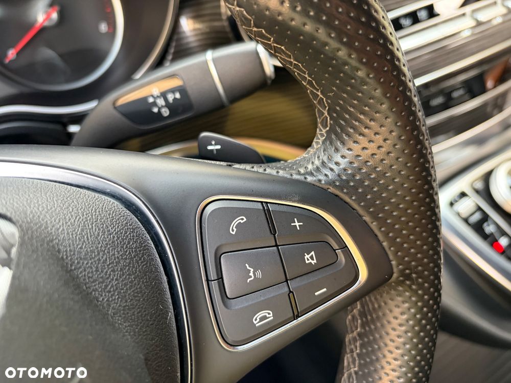 Mercedes-Benz Klasa V 300 d lang 4Matic 9G-TRONIC Avantgarde Edition - 15