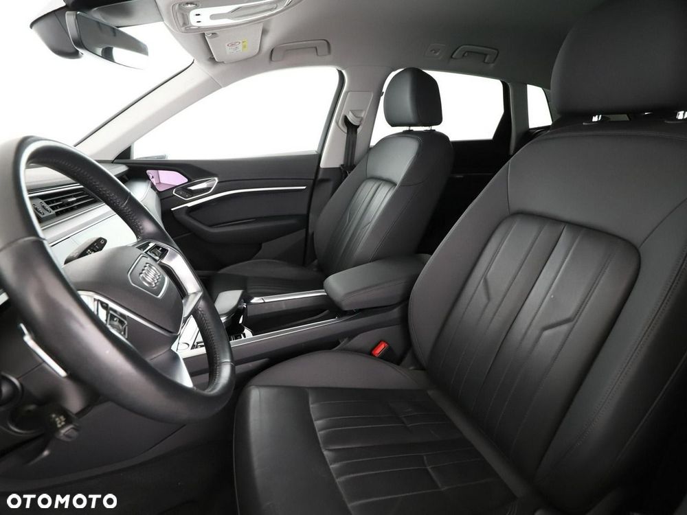 Audi e-tron 50 Quattro - 14