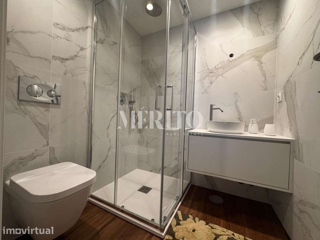Exclusivo T2 Mobilado com Piscina  - Condomínio Privado - Grande imagem: 5/18